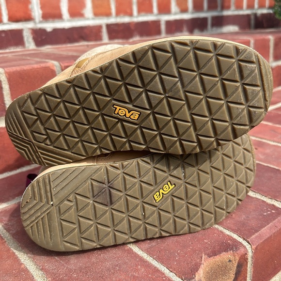 Teva Reember Commute Waterproof Boot FREE SHIPPING - Picture 12 of 13